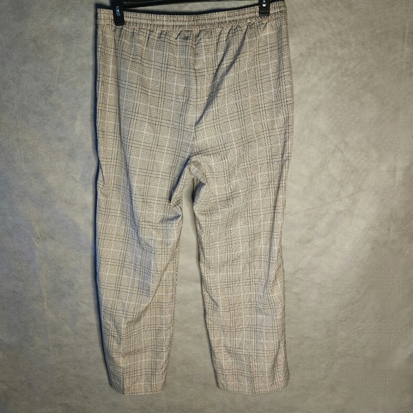 Primark Cares Women's Plaid Pants - Picture 2 of 10